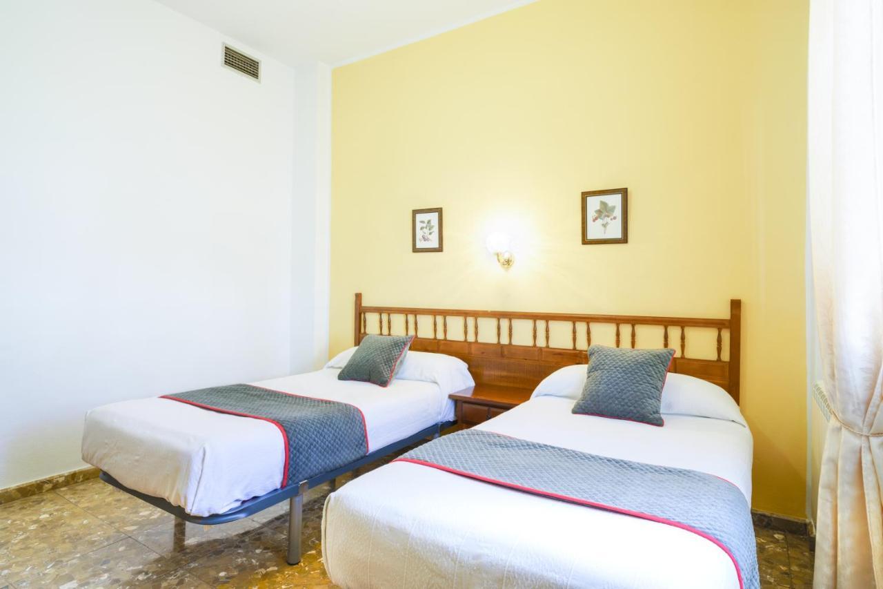 Hotel Moya Monesterio Exterior photo